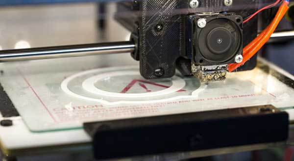 Applied Uses and Benefits of 3D Printing Technology in Schools